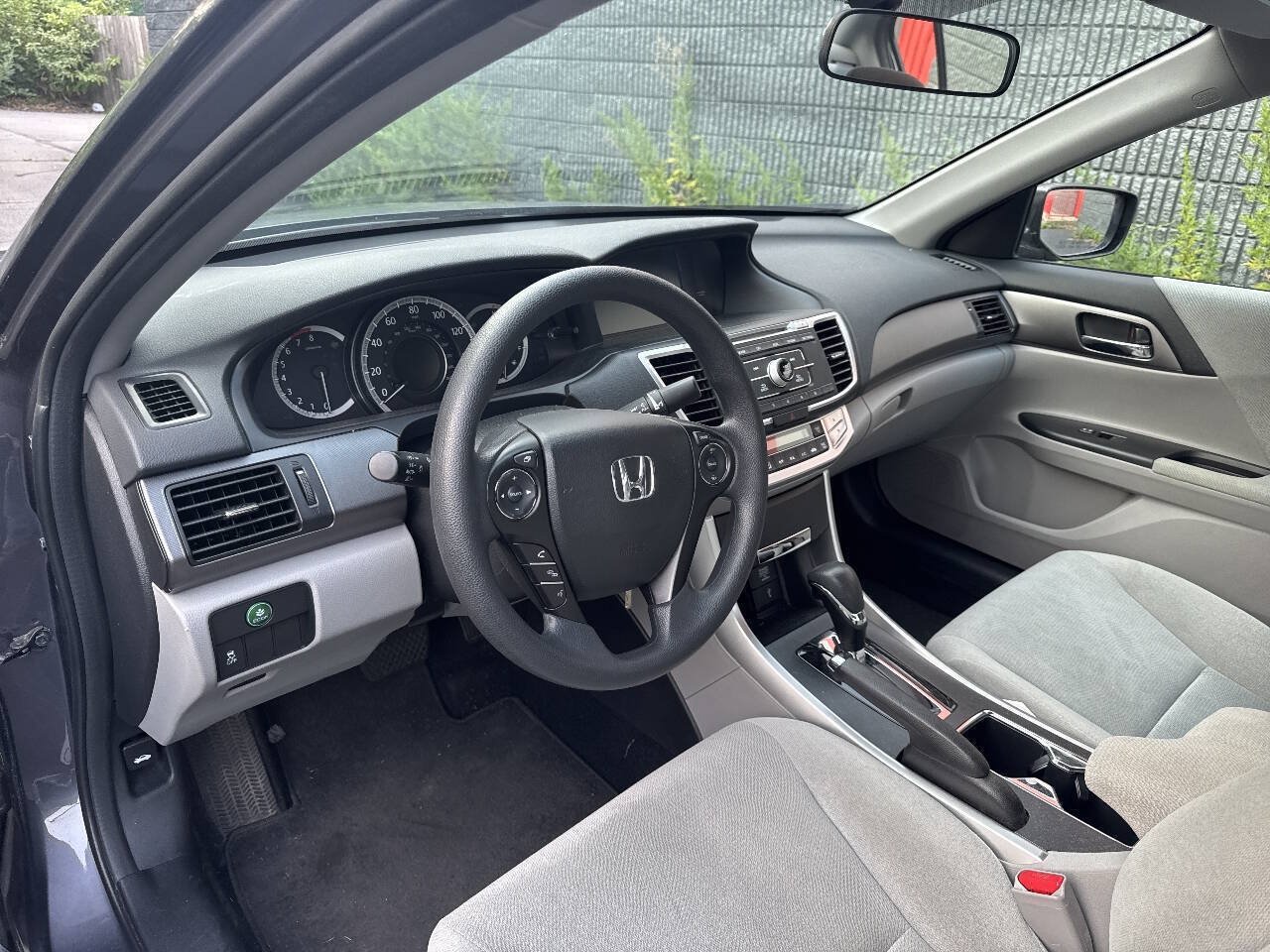 Used 2013 Honda Accord LX image 22