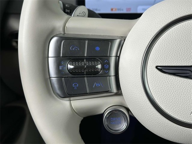 Used 2025 Genesis GV60 AWD image 22