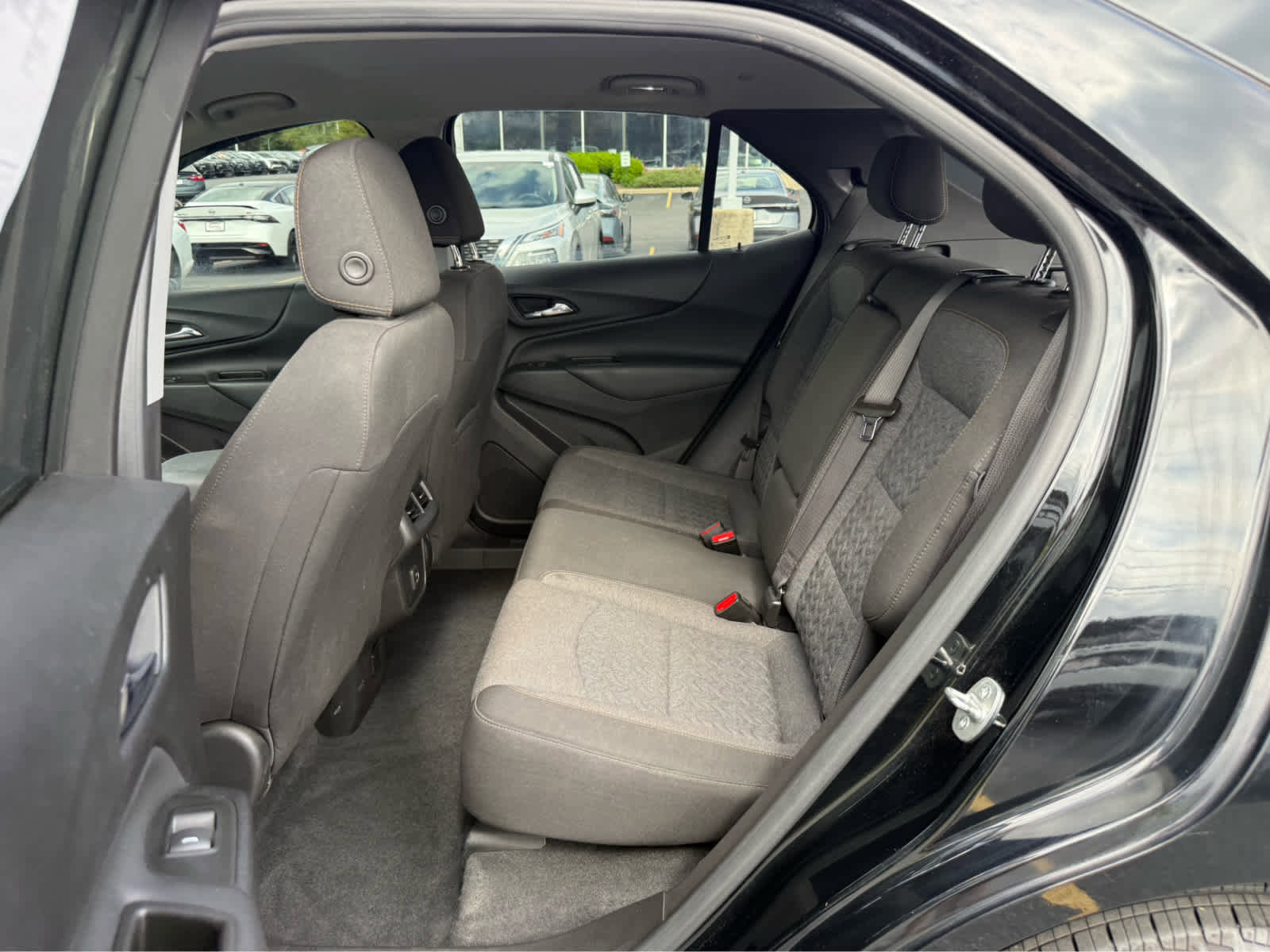 Used 2022 Chevrolet Equinox LT FWD image 16