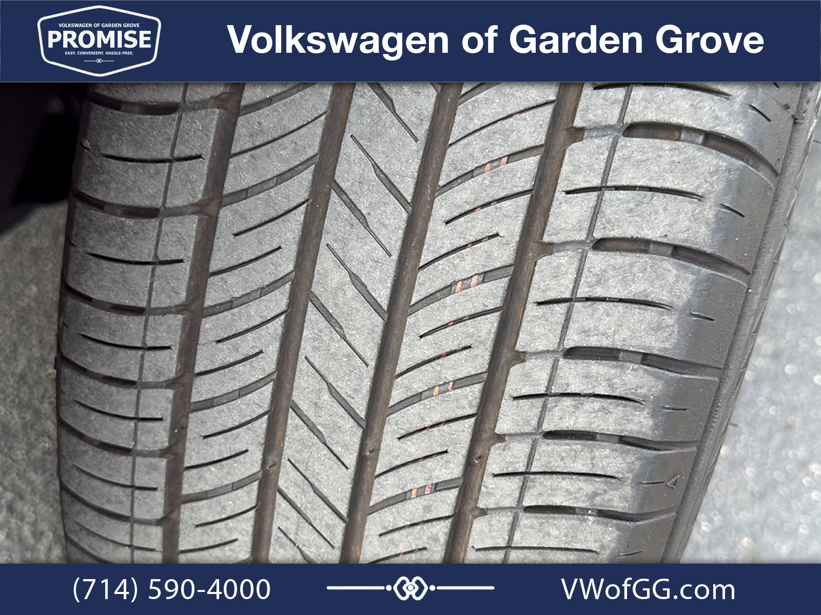Used 2025 Volkswagen Atlas SE FWD image 11
