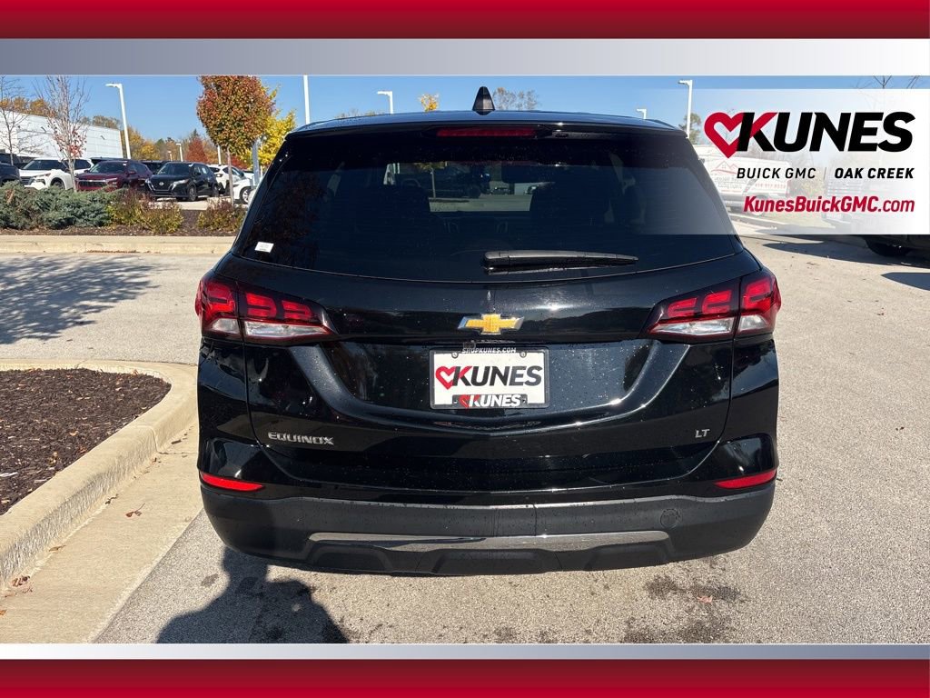 Used 2023 Chevrolet Equinox LT image 4