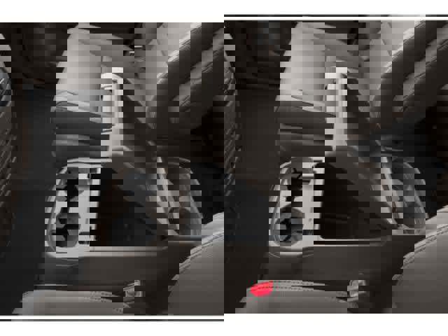 Used 2015 Honda Odyssey Touring image 18