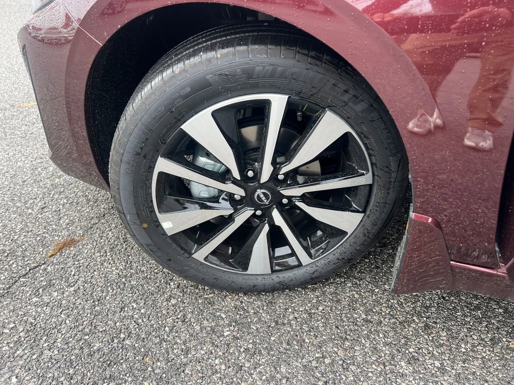 New 2025 Nissan Sentra SV w/ SV Premium Package image 27