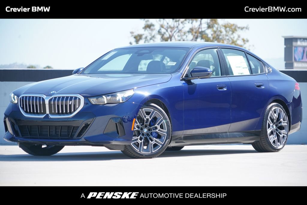 New 2026 BMW i5 eDrive40 w/ M Sport Package