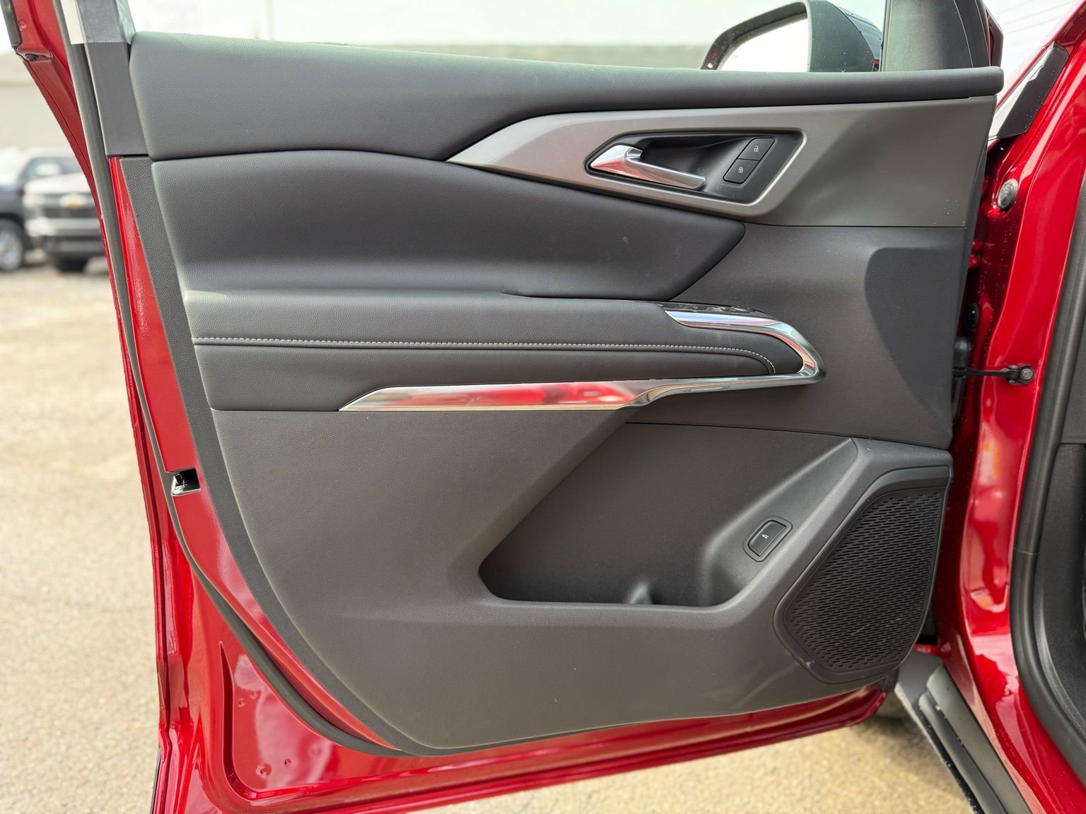 New 2026 Chevrolet Traverse LT image 14