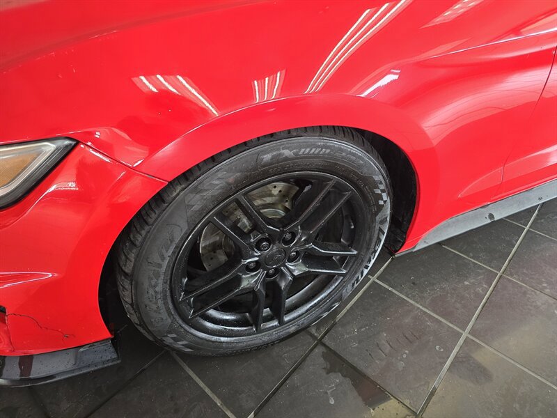 Used 2017 Ford Mustang Coupe RWD image 23