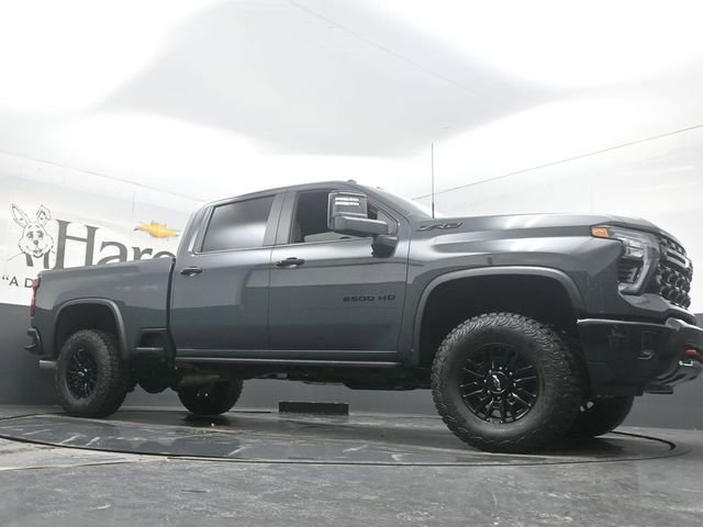 New 2026 Chevrolet Silverado 2500 ZR2 image 2