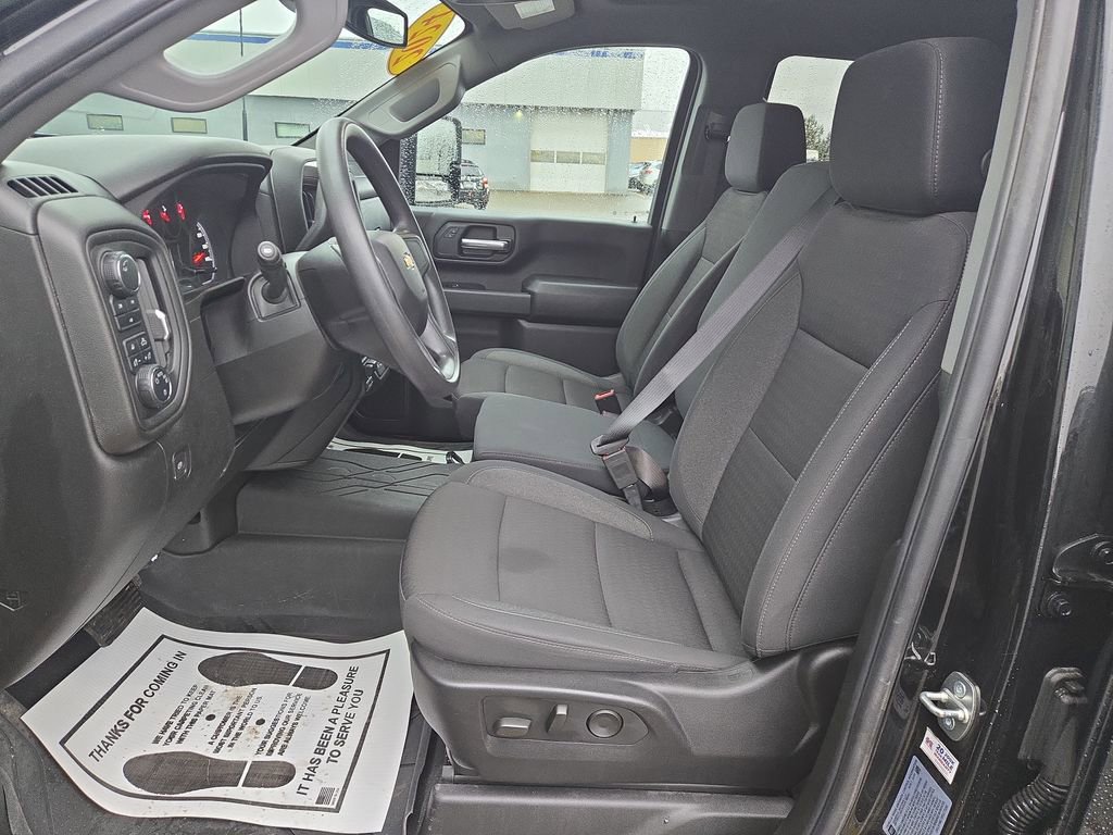 Used 2024 Chevrolet Silverado 2500 Custom w/ Custom Convenience Package image 14