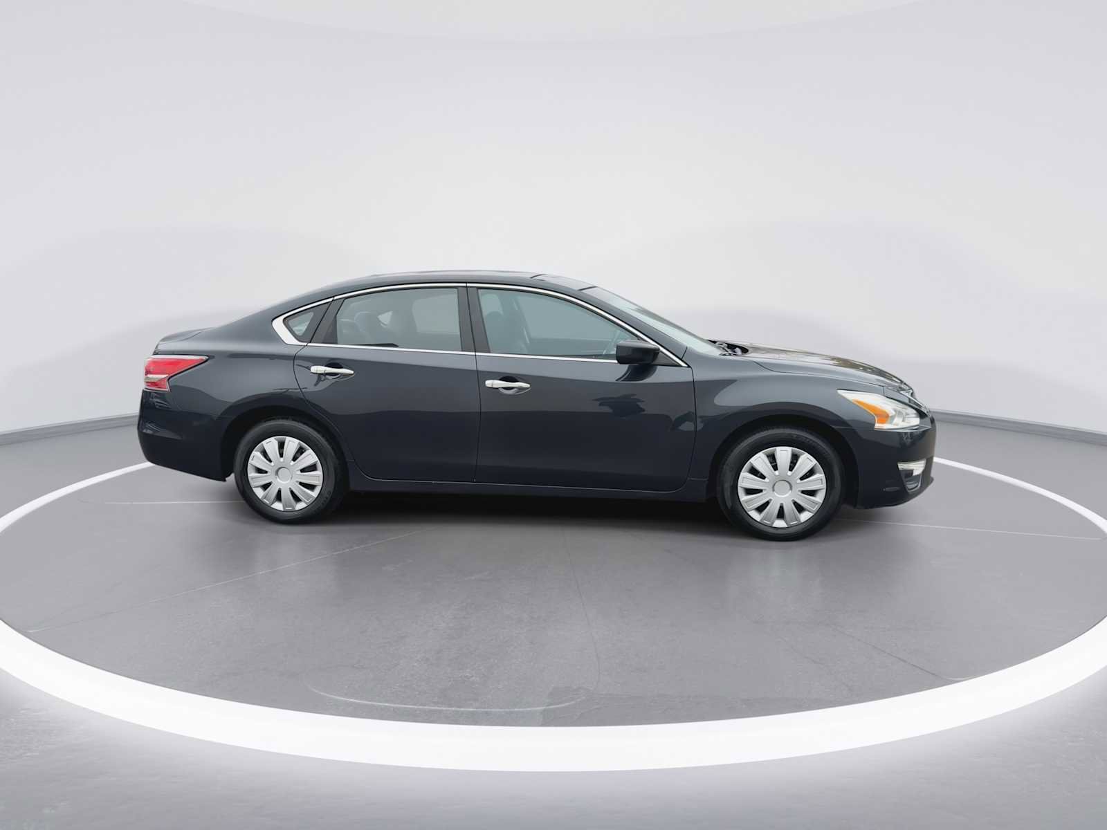 Used 2015 Nissan Altima 2.5 S w/ Power Driver Seat Package image 9