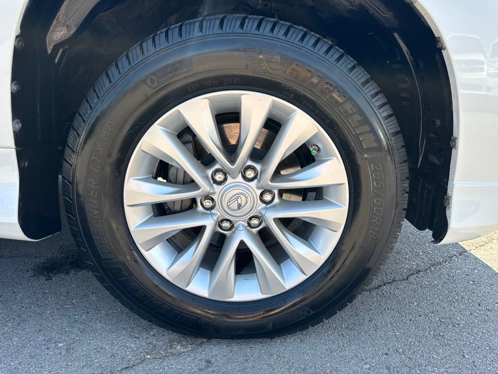 Used 2019 Lexus GX 460 AWD/4WD image 30
