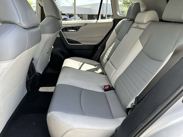 Used 2019 Toyota RAV4 XLE Premium FWD image 23
