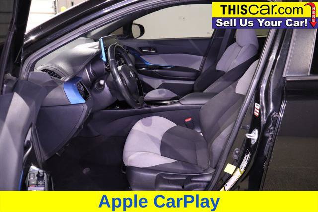 Used 2019 Toyota C-HR XLE FWD image 23