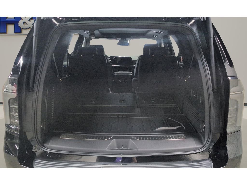 New 2026 Chevrolet Tahoe Premier w/ Sun And Tow Package AWD/4WD image 27