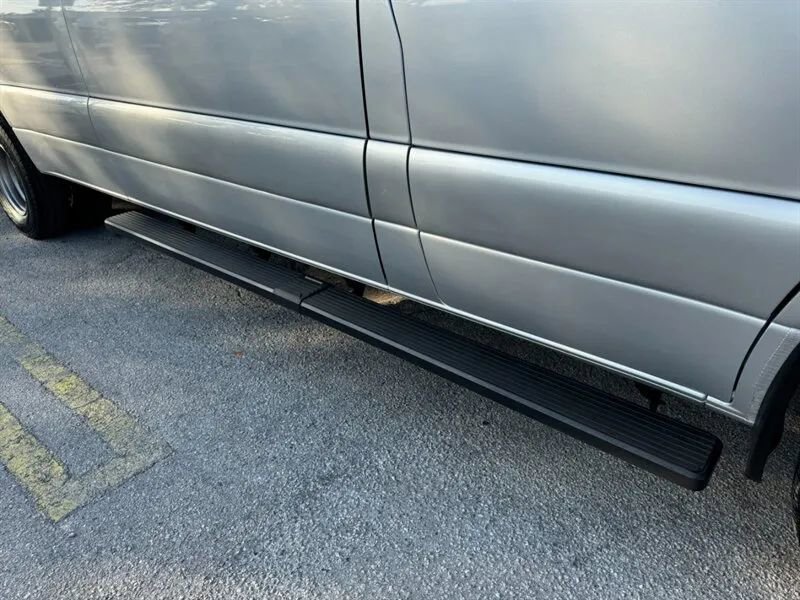 Used 2023 Mercedes-Benz Sprinter 3500 image 29