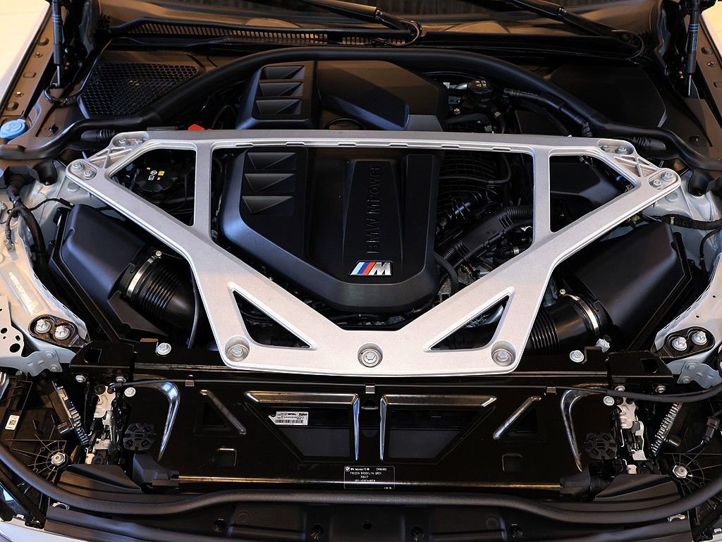 Used 2023 BMW M4 CSL image 70