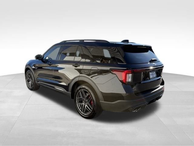 New 2025 Ford Explorer ST image 7