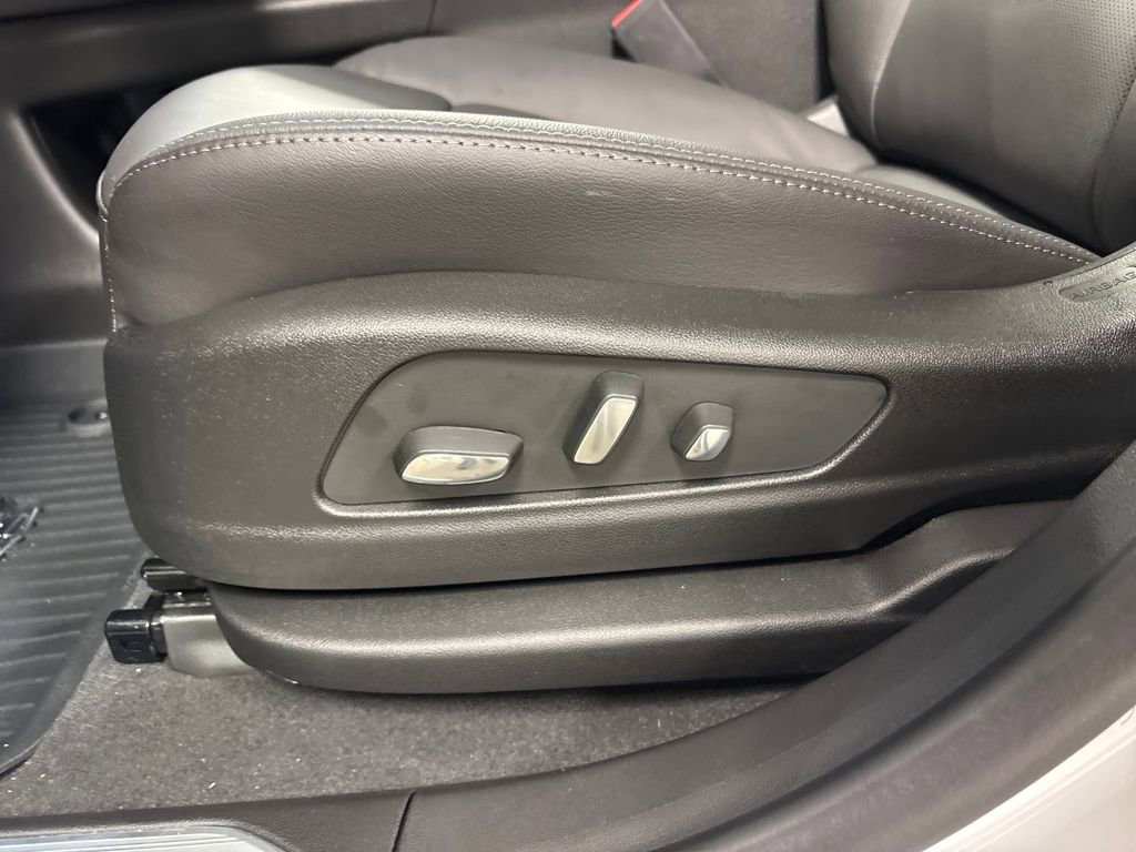 New 2026 Cadillac XT5 Premium Luxury w/ Driver Assist Package image 23