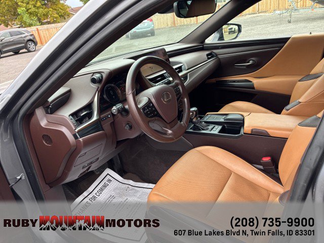 Used 2021 Lexus ES 300h w/ Premium Package FWD image 13
