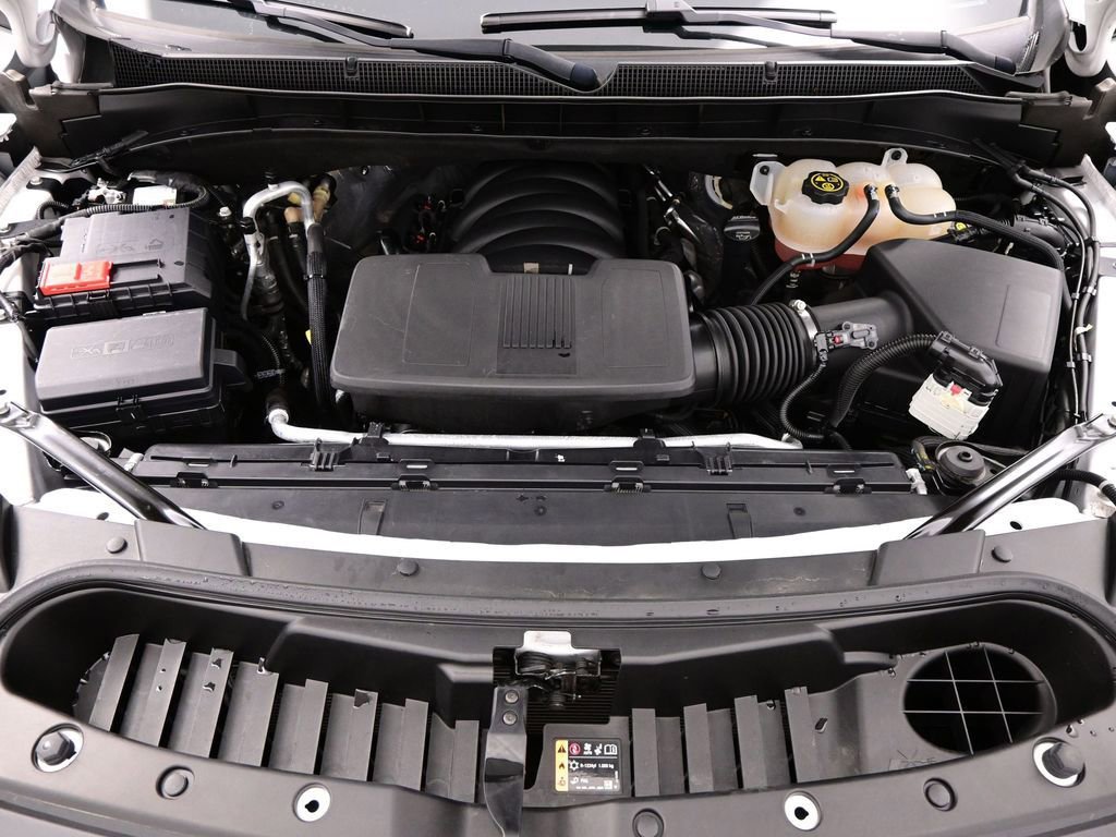 Used 2023 Chevrolet Tahoe Z71 w/ Luxury Package image 35