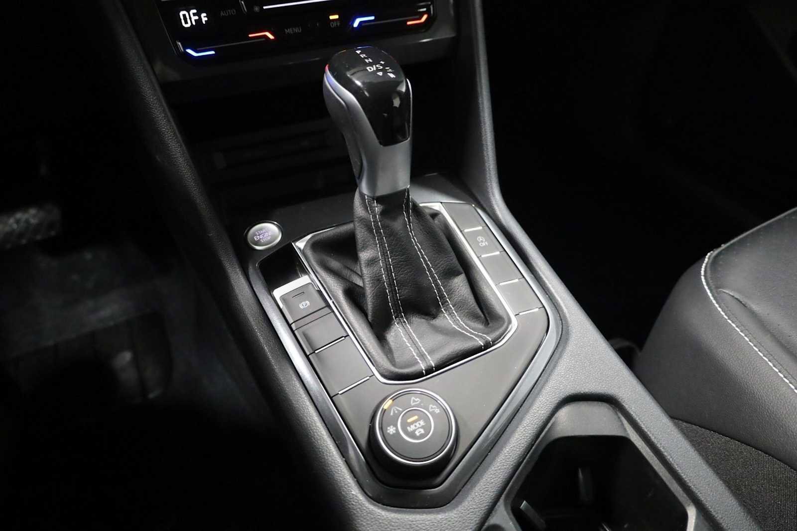 Used 2022 Volkswagen Tiguan SE image 26