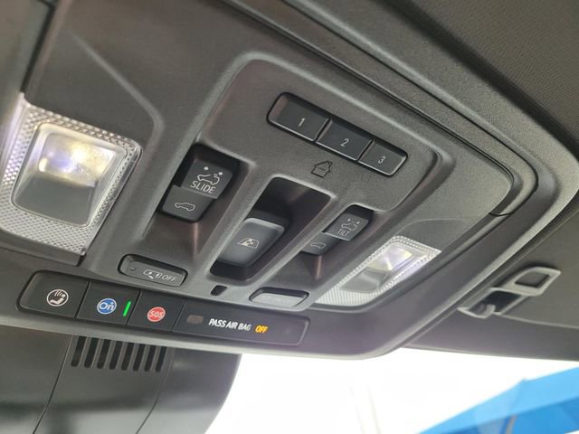 Used 2024 Chevrolet Silverado 2500 High Country w/ High Country Premium Package image 25