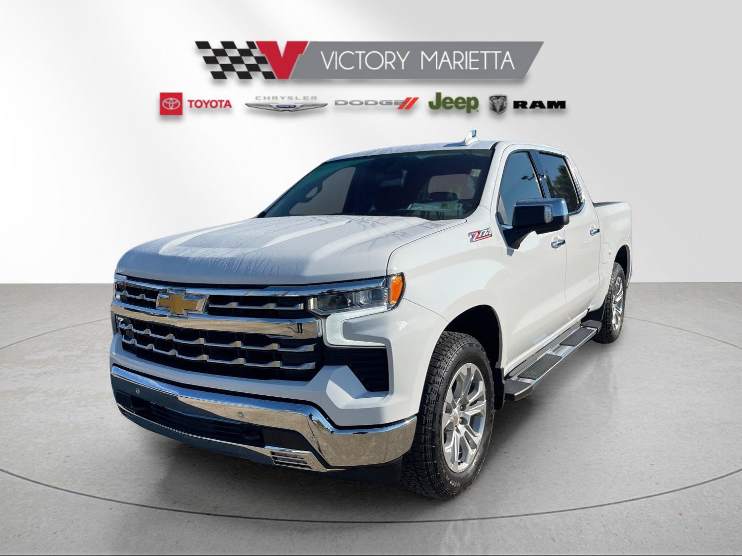 Used 2024 Chevrolet Silverado 1500 LTZ AWD/4WD image 1