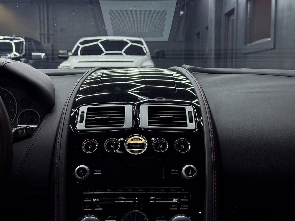 Used 2014 Aston Martin Rapide S image 26