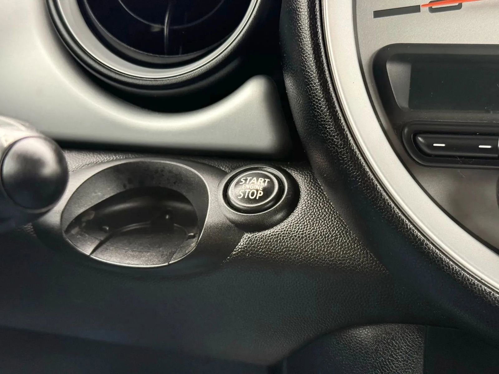 Used 2013 MINI Cooper Clubman image 25