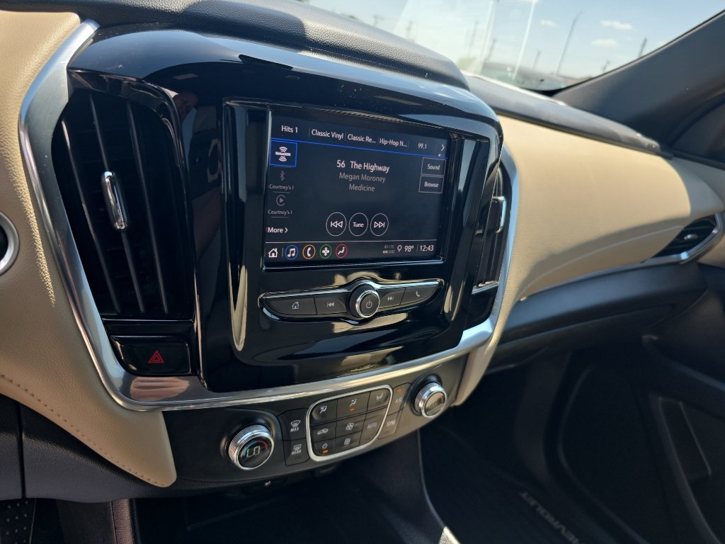 Certified 2023 Chevrolet Traverse LS w/ Safety Package FWD image 8