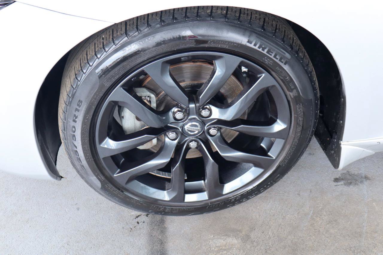 Used 2019 Nissan 370Z Coupe RWD image 32