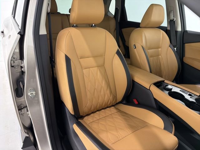 Used 2022 Nissan Rogue Platinum w/ Head-Up Display Package AWD/4WD image 19