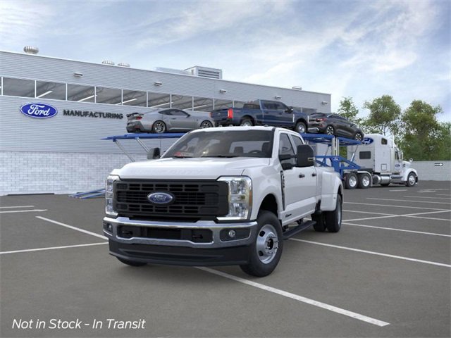 New 2026 Ford F350 XL image 2