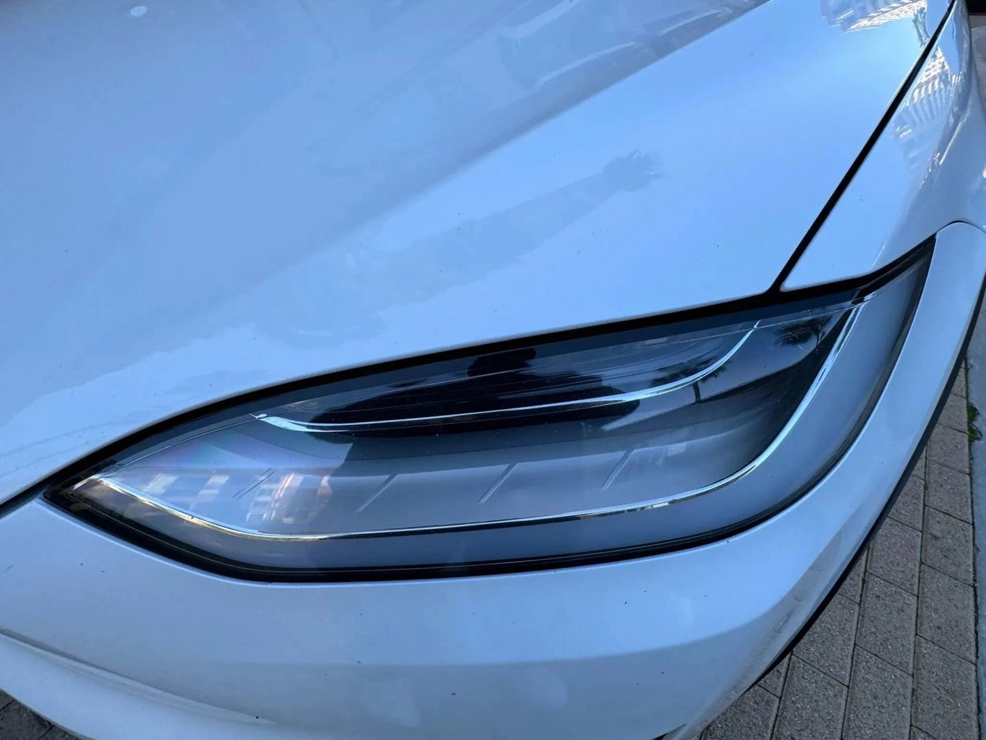 Used 2018 Tesla Model X 75D AWD/4WD image 30