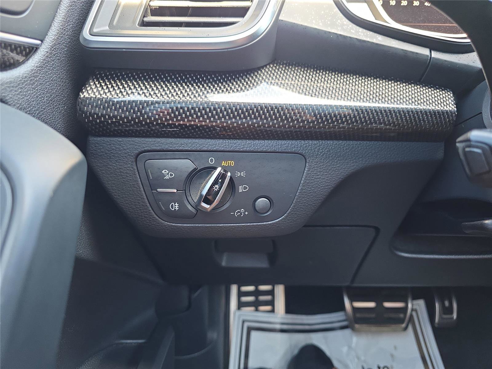 Used 2018 Audi SQ5 Premium Plus image 21