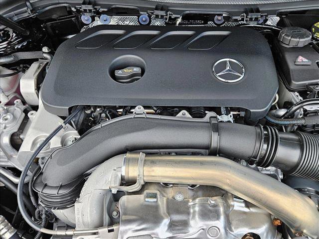New 2025 Mercedes-Benz GLA 250 image 16