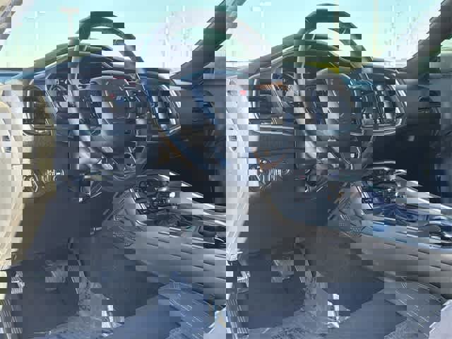 Used 2019 Dodge Challenger SXT image 12