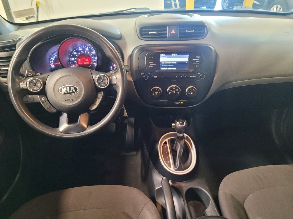 Used 2017 Kia Soul FWD image 22