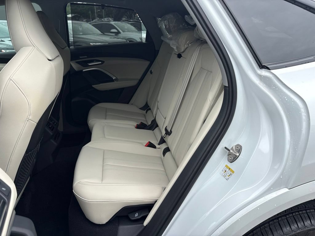 New 2026 Audi Q5 Premium Plus AWD/4WD image 15