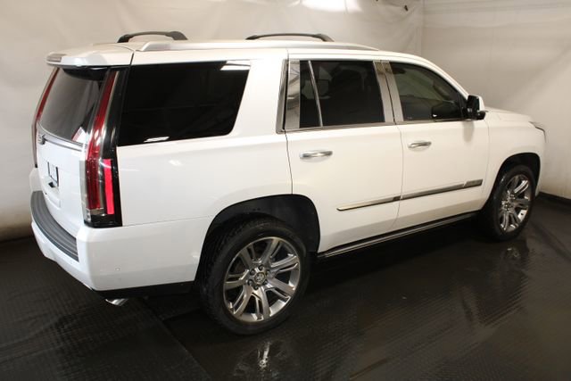 Used 2017 Cadillac Escalade Premium Luxury AWD/4WD image 5