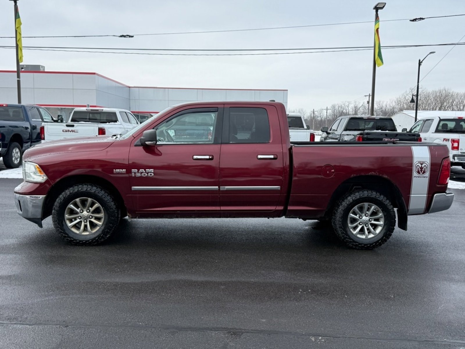 Used 2017 RAM 1500 Classic SLT w/ Luxury Group image 5