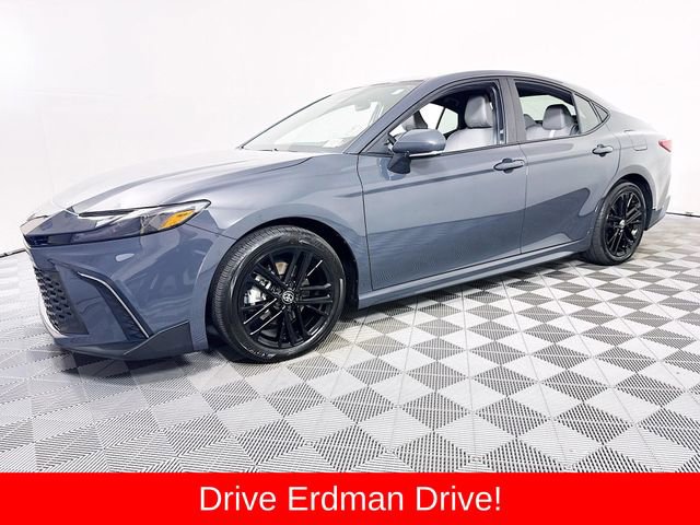 Used 2026 Toyota Camry SE w/ Multimedia Upgrade Package FWD image 3