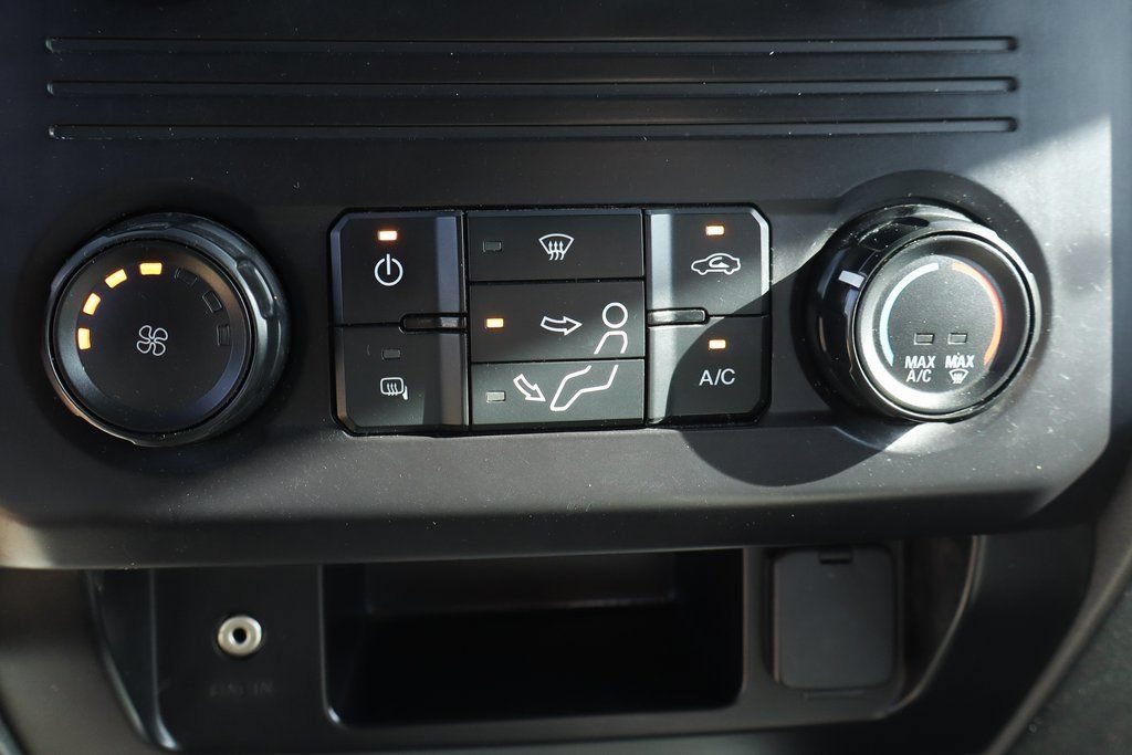 Used 2018 Ford F250 XL w/ Power Equipment Group AWD/4WD image 28