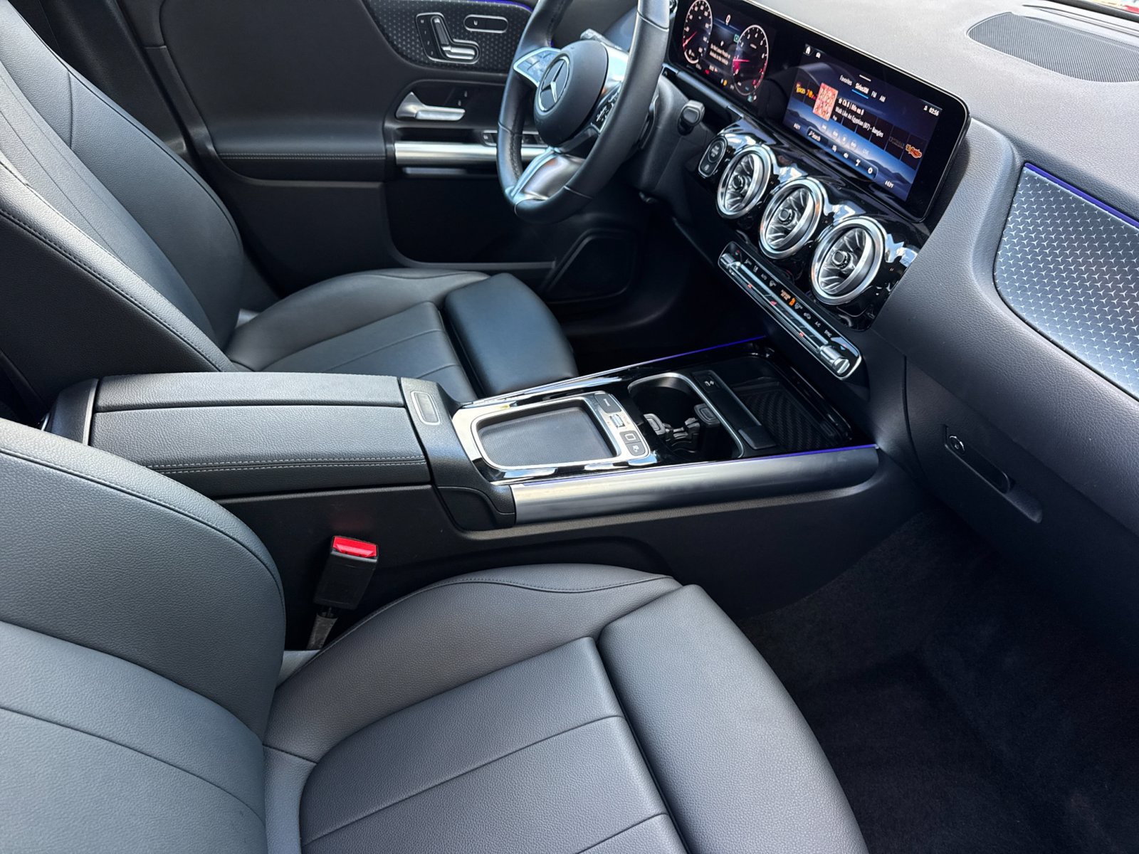Certified 2026 Mercedes-Benz GLA 250 4MATIC image 18