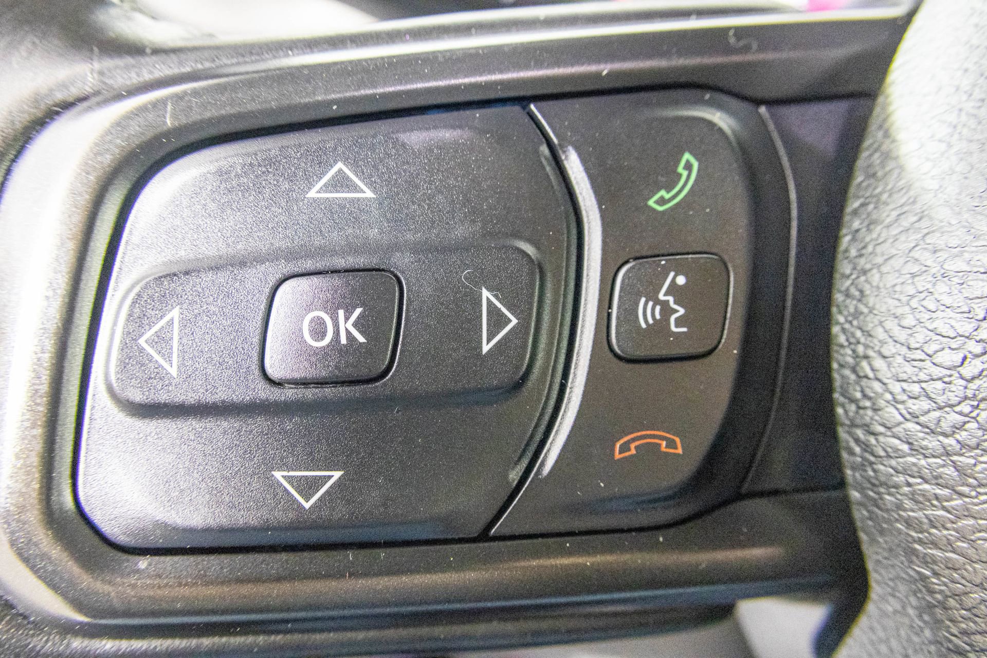 Used 2021 Jeep Wrangler Willys w/ LED Headlamp & Fog Lamp Group image 73