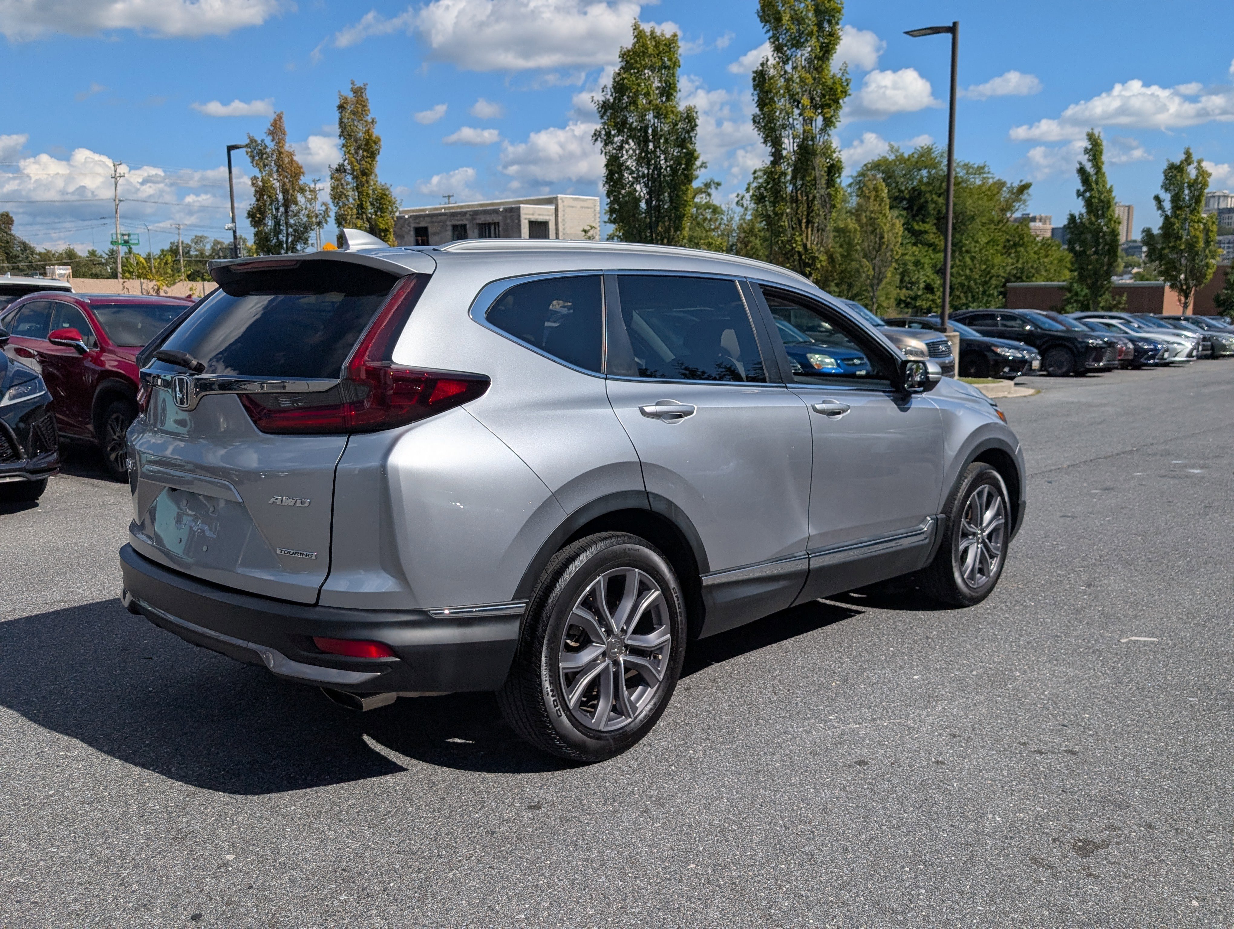 Used 2022 Honda CR-V Touring image 3