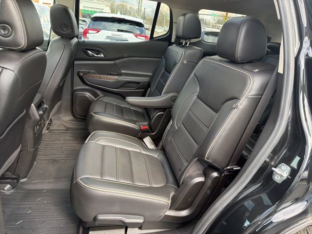 Used 2022 GMC Acadia Denali w/ Black Diamond Edition image 14