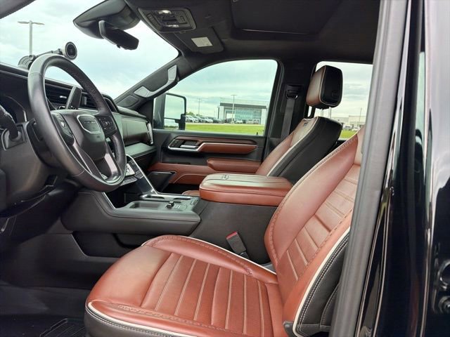 Used 2024 GMC Sierra 2500 Denali Ultimate w/ Max Trailering Package image 6