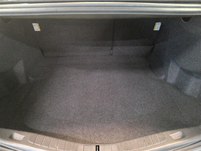 Used 2014 Ford Fusion SE w/ Equipment Group 201A image 14