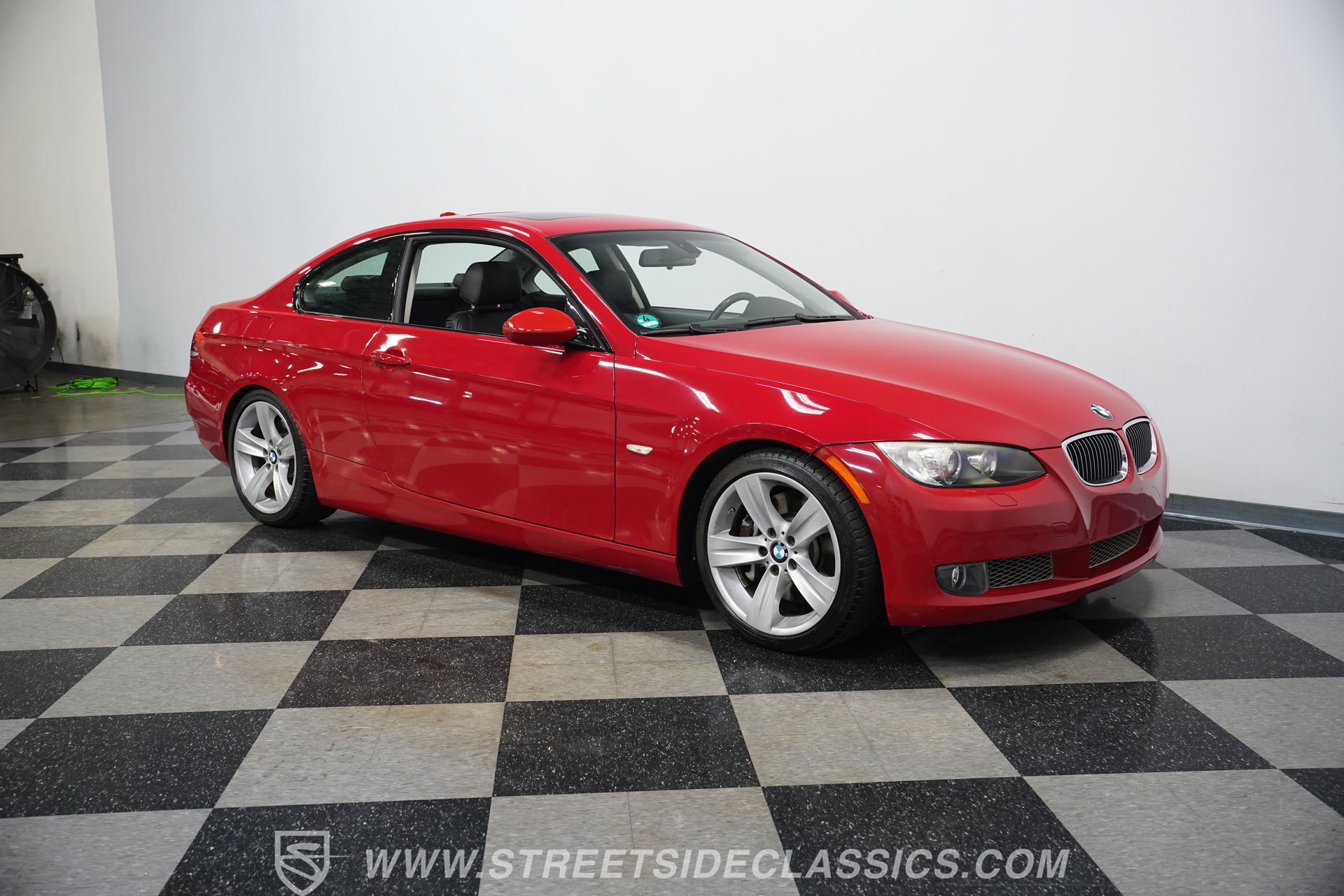 Used 2009 BMW 335i Coupe RWD image 16