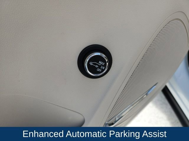 Used 2022 Buick Envision Avenir w/ Technology Package II image 30